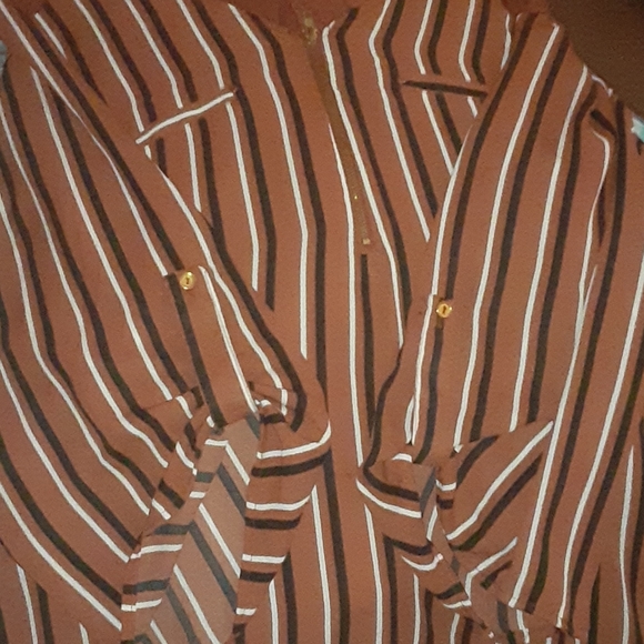 Top - Picture 3 of 3